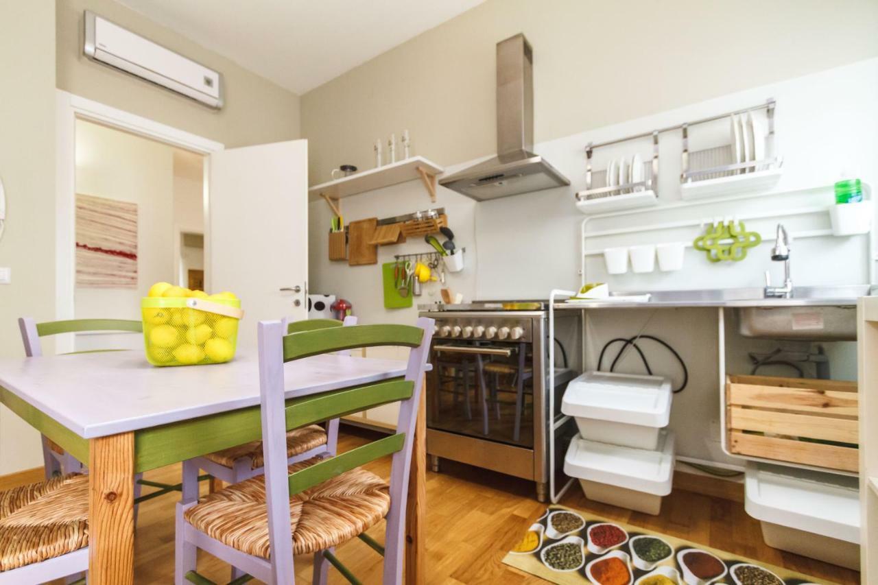 فيلا سيراكوزافي Teama Luxury Flat المظهر الخارجي الصورة